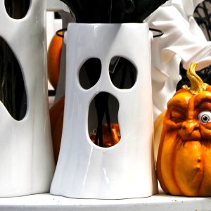 Ghost Ceramic Lantern Sm